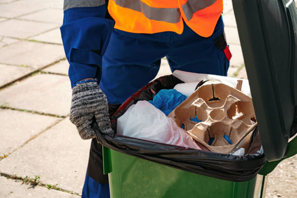 Best Garage Cleanout  in Willow Oak, FL